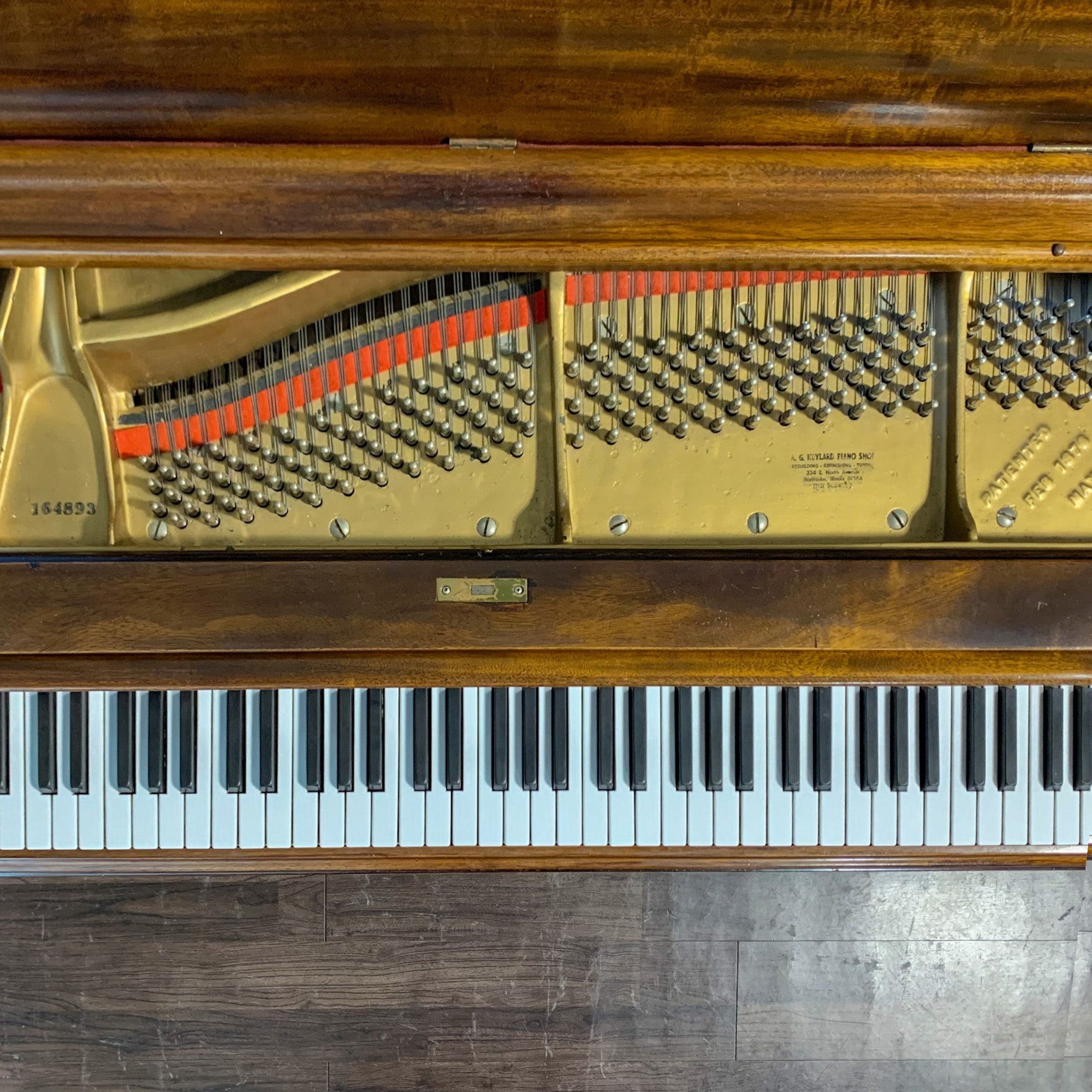 Piano de cola de nogal satinado c1912 #164893Piano de cola de nogal satinado c1912 #164893  